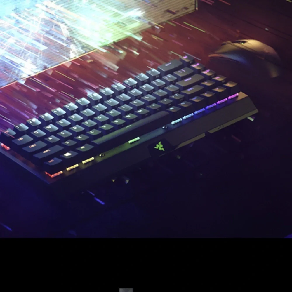 RAZR Black Widow V3 Hyperspeed mini gaming keyboard in EUC W box :)